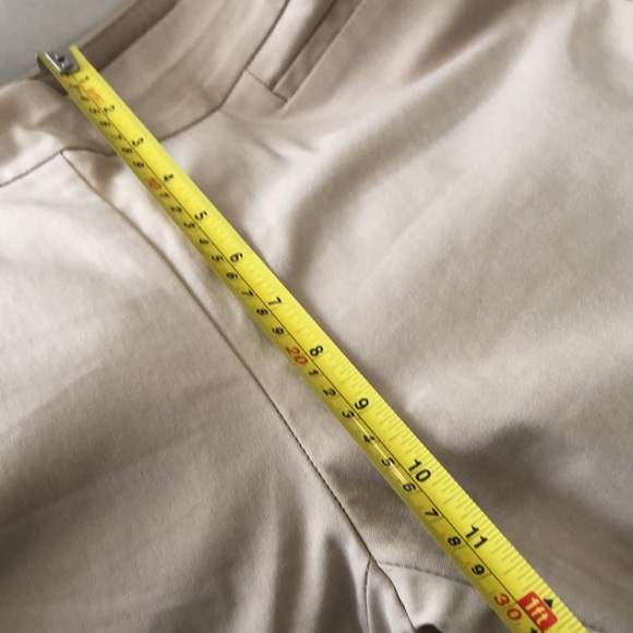 Chico’s High-waist mock pockets ankle button detail stretch pull on slacks - Picture 9 of 9